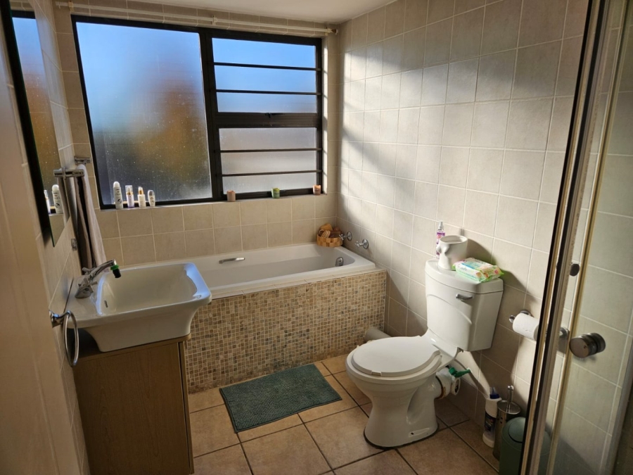 To Let 2 Bedroom Property for Rent in Wilgehof Free State